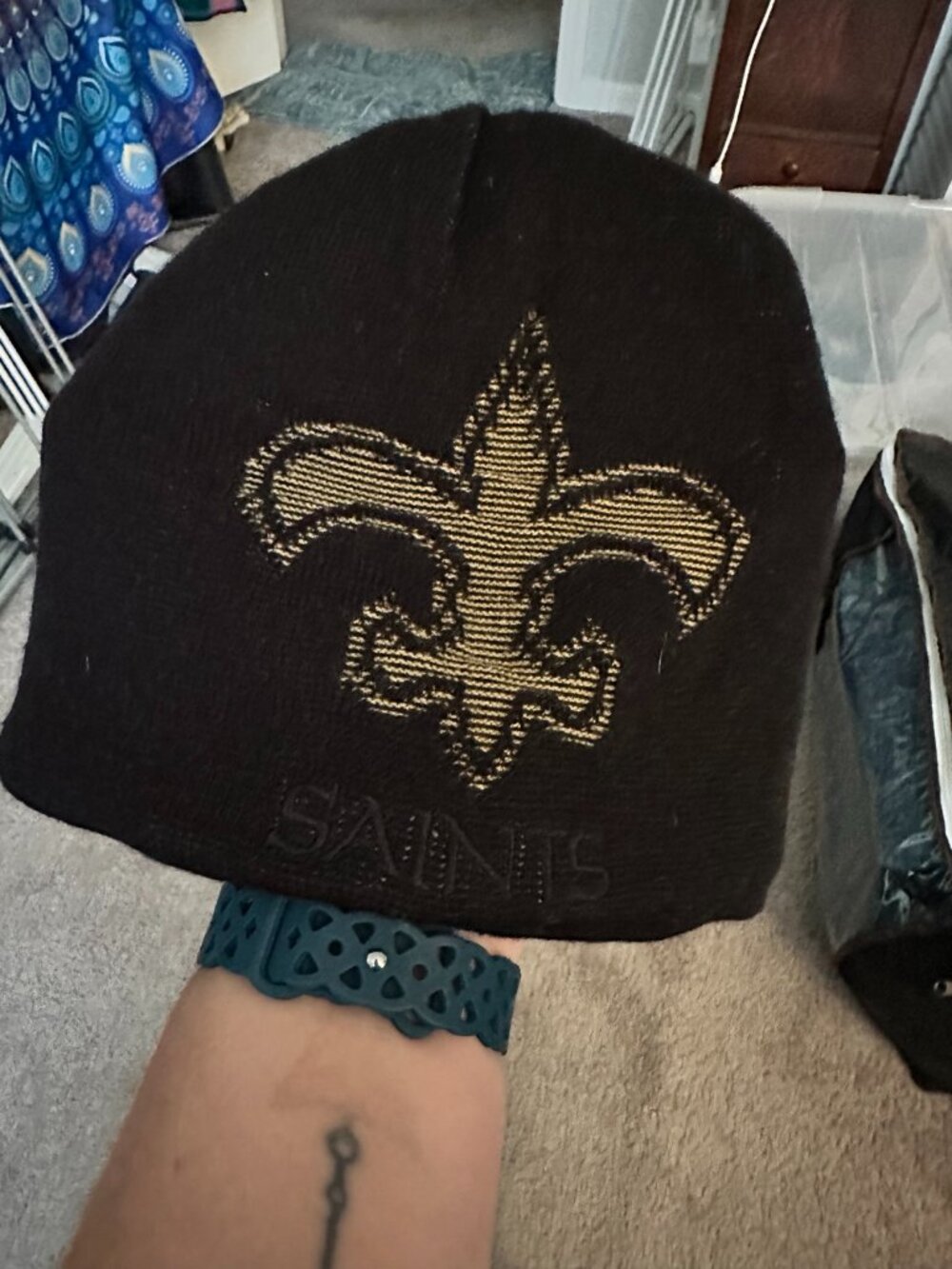 New Orleans Saints Reversible Beanie Black Gold Fleur de Lis NFL